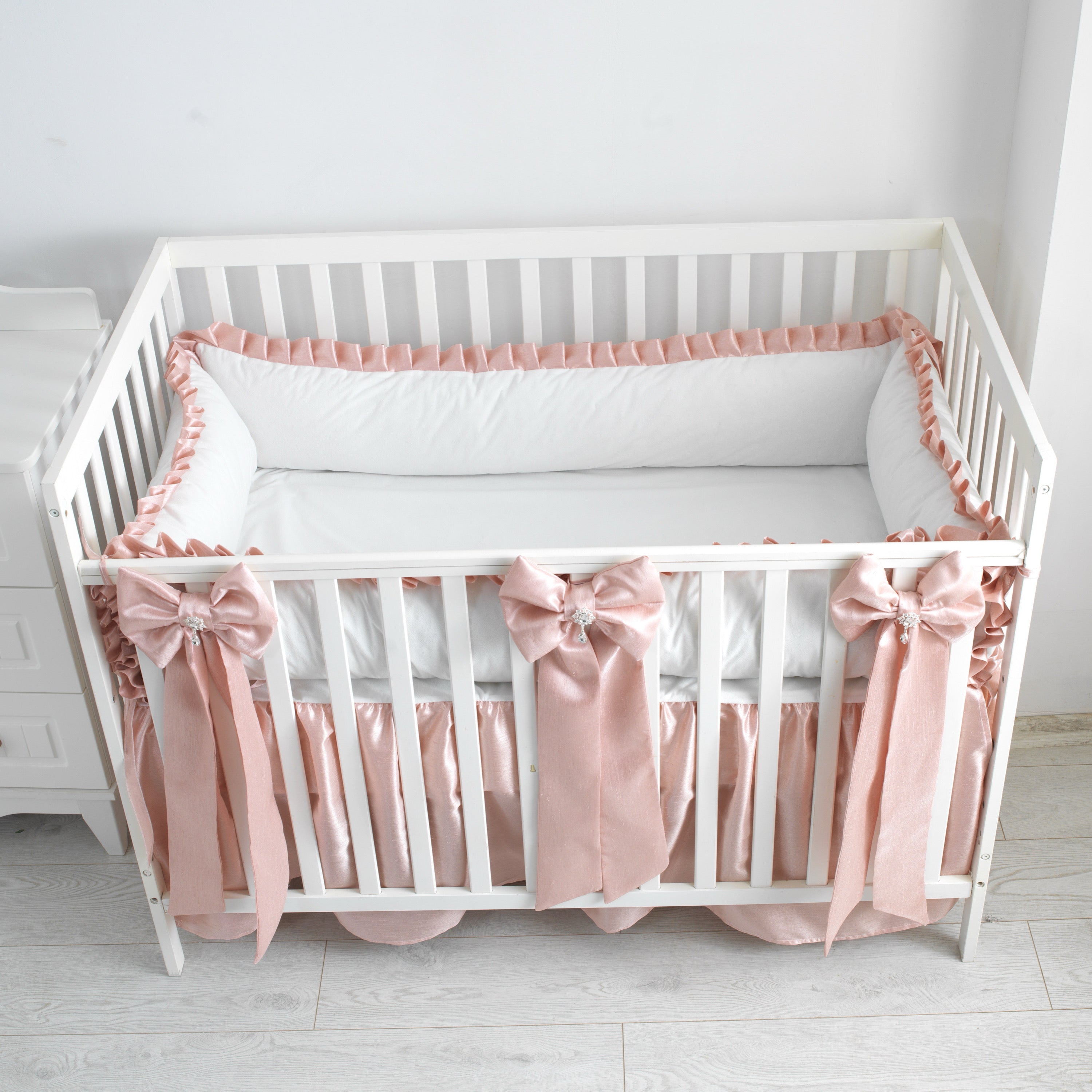Pink & White Ruffled Crib Bedding Set for Girl – Boss and Baby