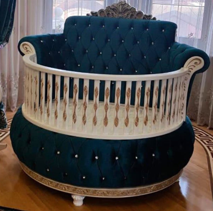 Royal Round Velvet Baby Crib with Rhinestones – Luxury Nursery