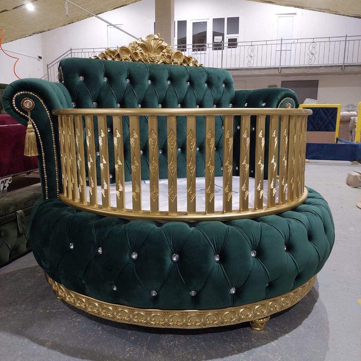Royal Round Velvet Baby Crib with Rhinestones – Luxury Nursery